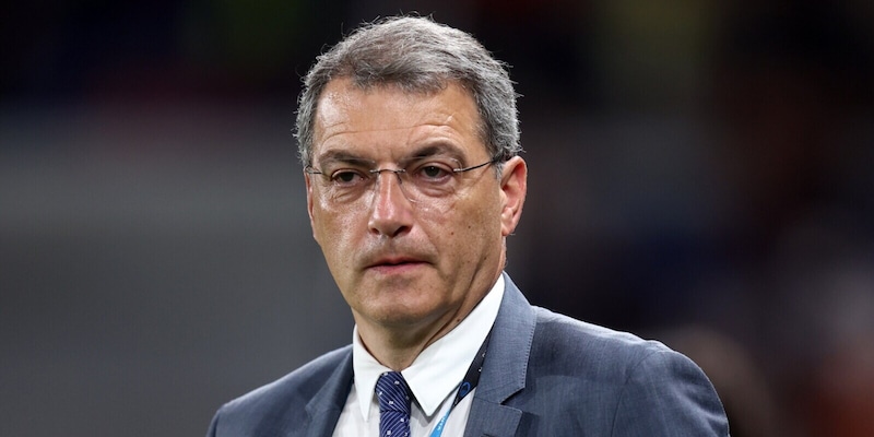 Calciomercato Juve, la rivoluzione di Comolli: basta soldi alla Serie A. Un anno fa invece... 1 Calciomercato Juve, la rivoluzione di Comolli: basta soldi alla Serie A. Un anno fa invece...