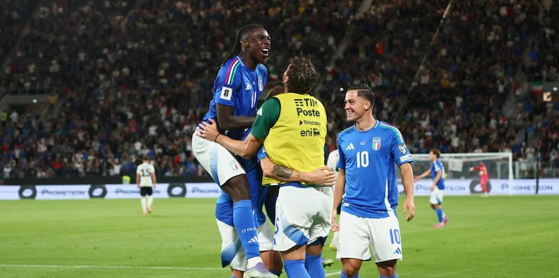 Gattuso arringa la folla e l'Italia va: 5-0 all'Estonia, per il Mondiale siamo ancora in corsa 2 Gattuso arringa la folla e l'Italia va: 5-0 all'Estonia, per il Mondiale siamo ancora in corsa