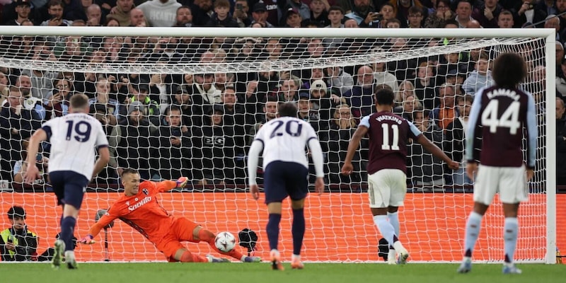 Vince l'Aston Villa, ma il Bologna c'è: Skorupski super, Castro e Vitik spaventano Emery. Rivivi la diretta 1 Vince l'Aston Villa, ma il Bologna c'è: Skorupski super, Castro e Vitik spaventano Emery. Rivivi la diretta