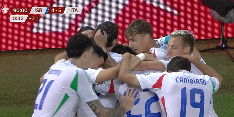 L&rsquo;Italia soffre, ringhia e vince 5-4: Israele ko tra autogol e caos finale. Gattuso &egrave; secondo