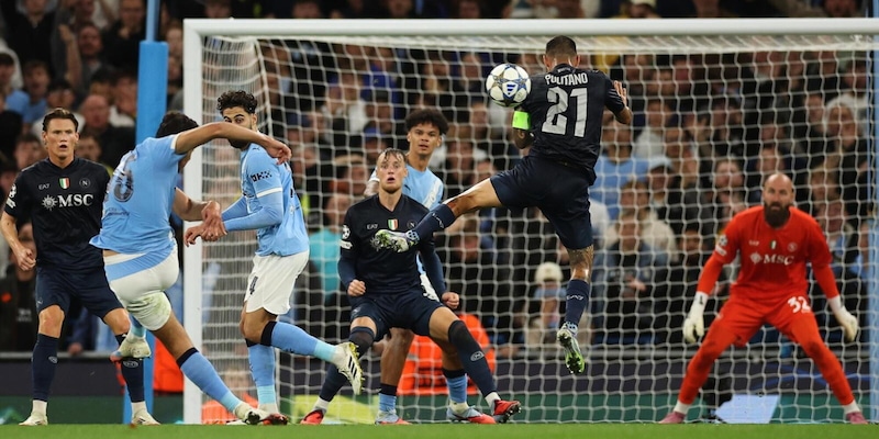 I Top e Flop di City-Napoli: Politano straordinario, Di Lorenzo compromette la partita 4 I Top e Flop di City-Napoli: Politano straordinario, Di Lorenzo compromette la partita