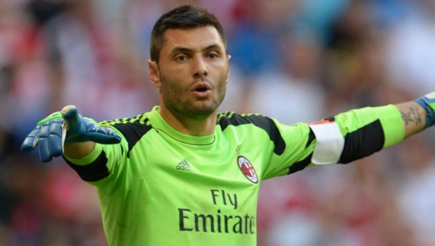 Amelia: "La lite Allegri-Ibra costò lo scudetto al Milan. Il mio gol e subito dopo il terrore in aereo" 1 Amelia: "La lite Allegri-Ibra costò lo scudetto al Milan. Il mio gol e subito dopo il terrore in aereo"