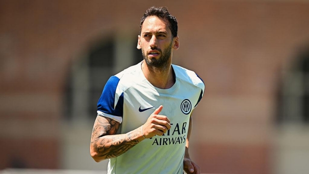 Okan: “Calha disposto a sacrifici enormi per il Galatasaray. L’Inter ha detto no perché..." 2 Okan: “Calha disposto a sacrifici enormi per il Galatasaray. L’Inter ha detto no perché..."