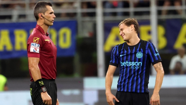 Le pagelle degli arbitri: Abisso fischia troppo, 5. Marchetti 5,5: all'Inter manca un rigore 4 Le pagelle degli arbitri: Abisso fischia troppo, 5. Marchetti 5,5: all'Inter manca un rigore