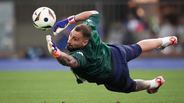 Donnarumma: "Il Psg? Non sono deluso, quando ti chiama Pep... Io e Sinner, un rapporto speciale" 4 Donnarumma: "Il Psg? Non sono deluso, quando ti chiama Pep... Io e Sinner, un rapporto speciale"