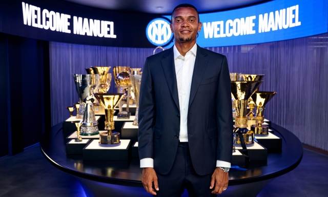 Akanji: "Di Vieri la mia prima maglia da calcio: non ho dovuto pensarci per dire sì all'Inter"