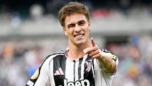 Yildiz, via all'operazione rinnovo: Juve fino al 2030 e stipendio da big 2 Yildiz, via all'operazione rinnovo: Juve fino al 2030 e stipendio da big