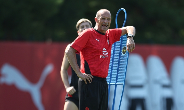 Milan, tocca ad Allegri. Dal centrocampo top a Nkunku, ecco come giocherà 1 Milan, tocca ad Allegri. Dal centrocampo top a Nkunku, ecco come giocherà