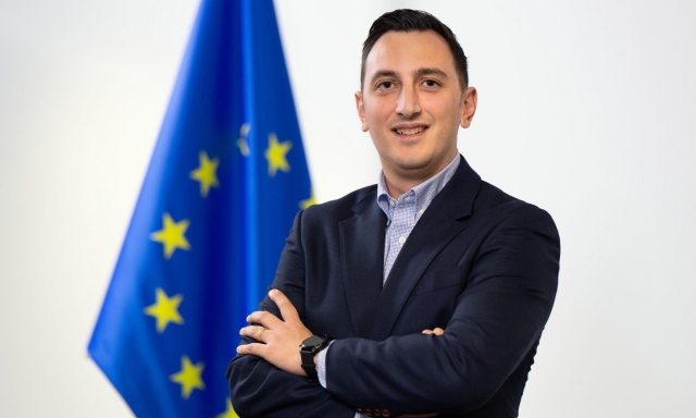 Il Commissario dell'UE per lo sport: "Milan-Como? No alle partite fuori dall'Europa"