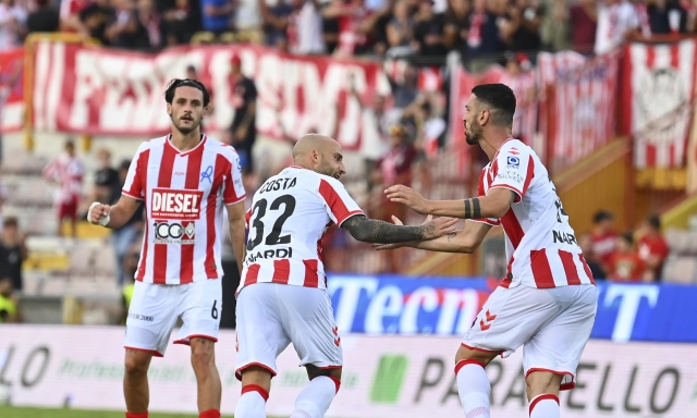 Il Vicenza ribalta l'Arzignano nel derby. Guidonia, vittoria storica. Pari del Novara. Fella, che perla 2 Il Vicenza ribalta l'Arzignano nel derby. Guidonia, vittoria storica. Pari del Novara. Fella, che perla