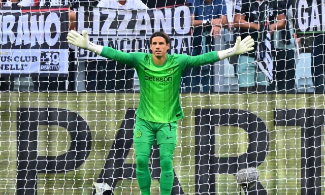 Sommer, così no: due errori decisivi su 4 gol. E la difesa resta un problema 3 Sommer, così no: due errori decisivi su 4 gol. E la difesa resta un problema