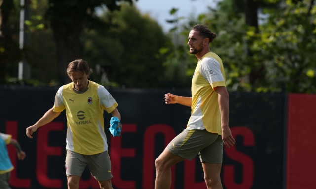 Milan forza 4: contro il Bologna Allegri sceglie Rabiot, Modric, Fofana e Loftus-Cheek 3 Milan forza 4: contro il Bologna Allegri sceglie Rabiot, Modric, Fofana e Loftus-Cheek