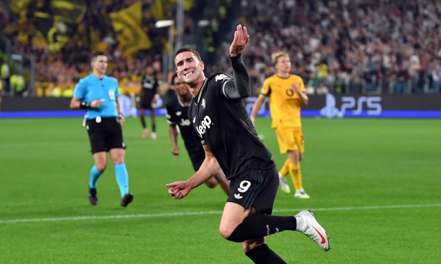 Vlahovic, i gol non cambiano il futuro e il rinnovo non è un'opzione. Chi può permetterselo?