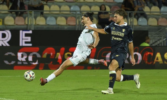 Serie B, Frosinone shock: vola sul 2-0, poi si fa rimontare dal Sudtirol 3 Serie B, Frosinone shock: vola sul 2-0, poi si fa rimontare dal Sudtirol