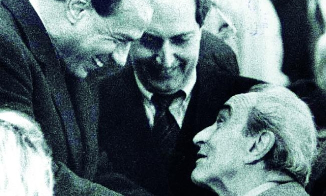 Il figlio di Prisco: "Berlusconi andò da lui per comprare l'Inter. Quel doppio senso con Mina..." 4 Il figlio di Prisco: "Berlusconi andò da lui per comprare l'Inter. Quel doppio senso con Mina..."