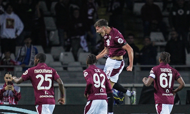 Lampo di Casadei, il Torino batte 1-0 il Pisa e va agli ottavi. Sfiderà la Roma 3 Lampo di Casadei, il Torino batte 1-0 il Pisa e va agli ottavi. Sfiderà la Roma