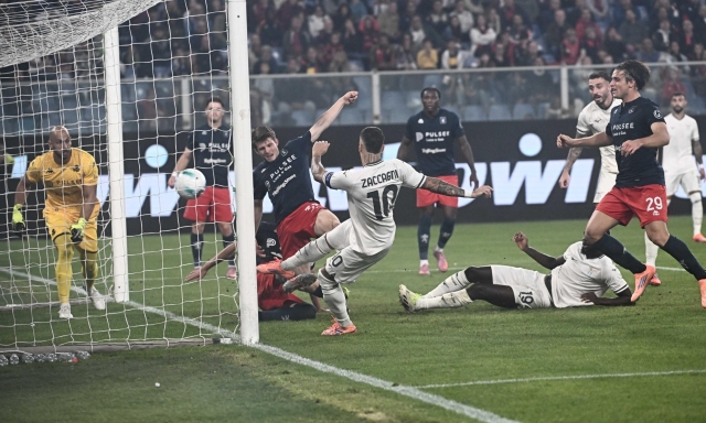 Lazio, derby dimenticato: comodo tris a Marassi, Genoa dominato