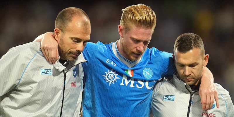 De Bruyne operato in Belgio: il comunicato del Napoli e quanto rester&agrave; fuori