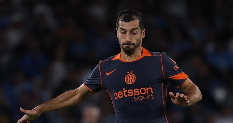 Infortunio Mkhitaryan, ecco i tempi di recupero: quanto starà fuori 4 Infortunio Mkhitaryan, ecco i tempi di recupero: quanto starà fuori