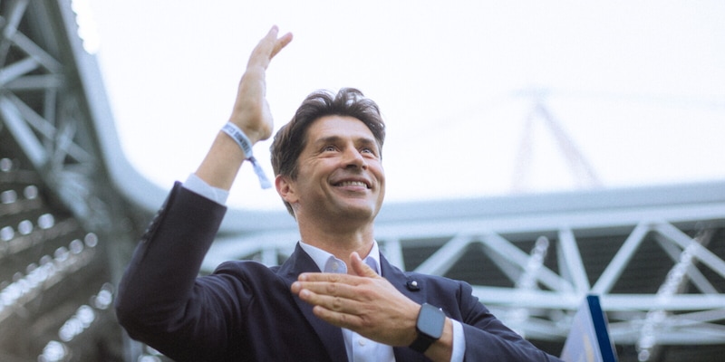 &ldquo;Ti amo Villarreal, ma stasera solo Juve&rdquo;: il messaggio di Tacchinardi