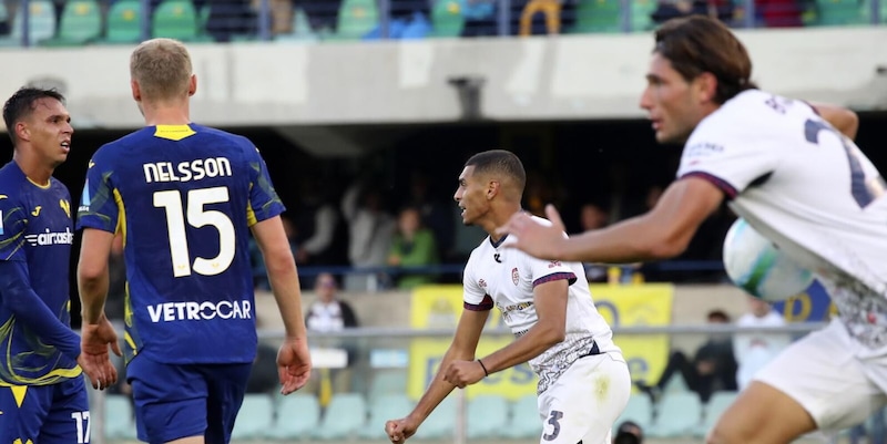 Verona-Cagliari 2-2: Gagliardini e Orban illudono Zanetti, poi la rimonta con Idrissi e Felici