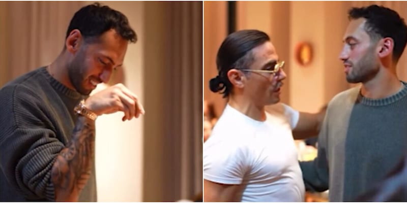 Inter, Calhanoglu a cena da Salt Bae: la famosa spolverata del sale &egrave; virale