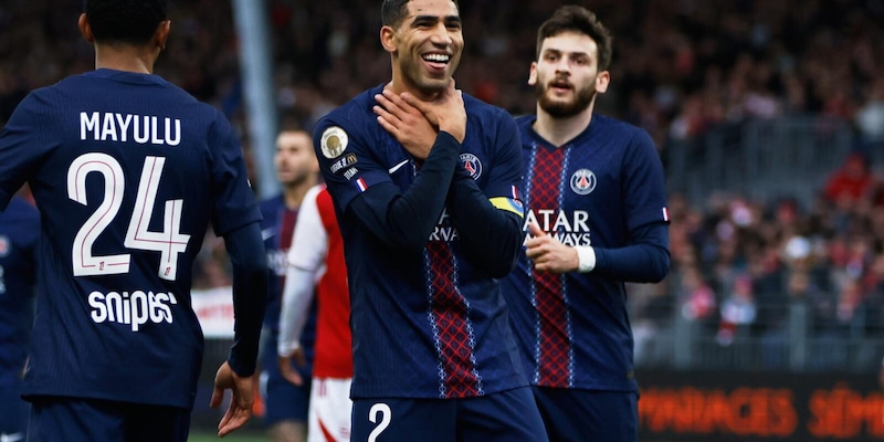 Hakimi trascina il Psg: vittoria contro il Brest. Pavard condanna De Zerbi 4 Hakimi trascina il Psg: vittoria contro il Brest. Pavard condanna De Zerbi