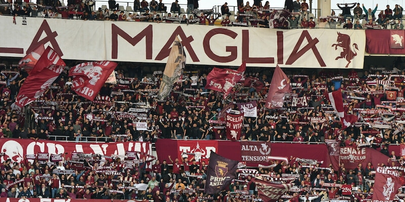 Toro, col Genoa pienone di tifosi e entusiasmo. E ora si può allungare 17 Toro, col Genoa pienone di tifosi e entusiasmo. E ora si può allungare