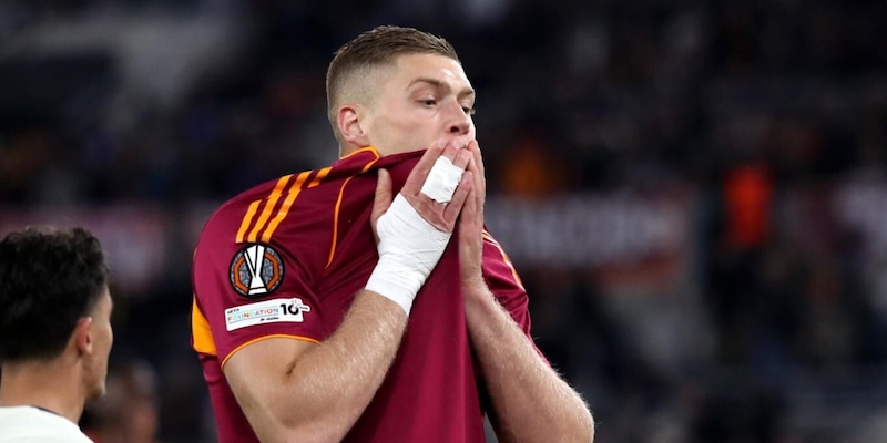 Bordata di fischi per la Roma: sbaglia tutto, il Lille vince all'Olimpico