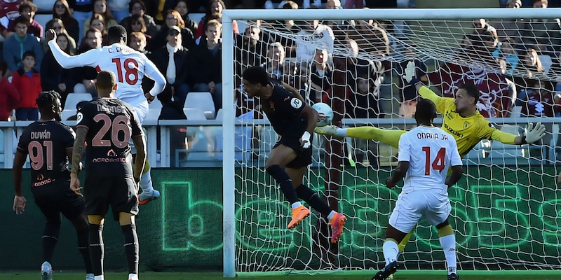 Israel non recupera. C’è di nuovo Paleari l’uomo dei miracoli 1 Israel non recupera. C’è di nuovo Paleari l’uomo dei miracoli