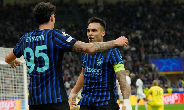 Terzino, mezzala, assistman, arma tattica... Bastoni, difensore a chi?