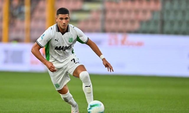 Cagliari-Sassuolo, le formazioni ufficiali: Esposito dietro a Borrelli, Grosso lancia Volpato dal 1' 4 Cagliari-Sassuolo, le formazioni ufficiali: Esposito dietro a Borrelli, Grosso lancia Volpato dal 1'