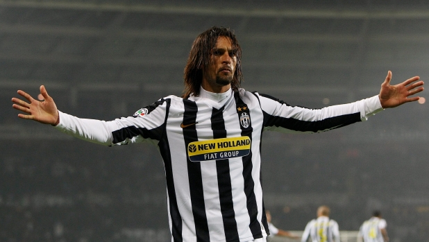 Amauri: "A Viareggio l'ultima spiaggia, poi divenni dominante. Zamparini pazzo, e che lite..." 1 Amauri: "A Viareggio l'ultima spiaggia, poi divenni dominante. Zamparini pazzo, e che lite..."