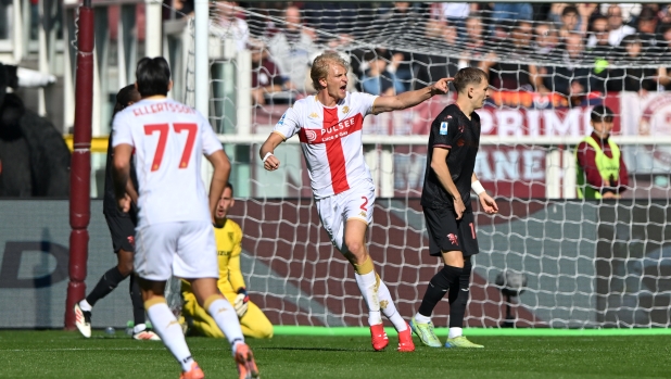 LIVE Torino-Genoa 0-1, gol di Thorsby. Giallo a Casadei per fallo su Masini