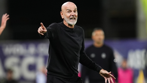 Fiorentina, Pioli: "Abbiamo creato più occasioni del Bologna. La contestazione? Hanno ragione" 4 Fiorentina, Pioli: "Abbiamo creato più occasioni del Bologna. La contestazione? Hanno ragione"