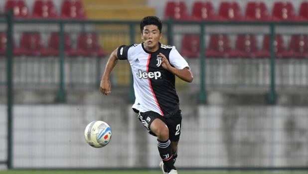 Kwang–Song Han, il bomber che venne "rieducato" 3 Kwang–Song Han, il bomber che venne "rieducato"