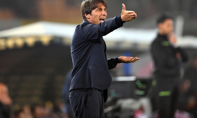 Lancia frecciate all'Inter, ce l'ha persino con Anguissa: dietro il nervosismo di Conte