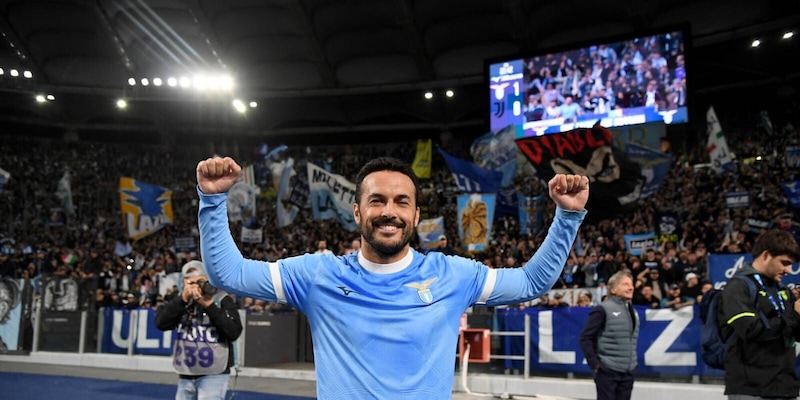 Lazio, il futuro di Pedro: Lotito ha già in mente un ruolo per lui 3 Lazio, il futuro di Pedro: Lotito ha già in mente un ruolo per lui