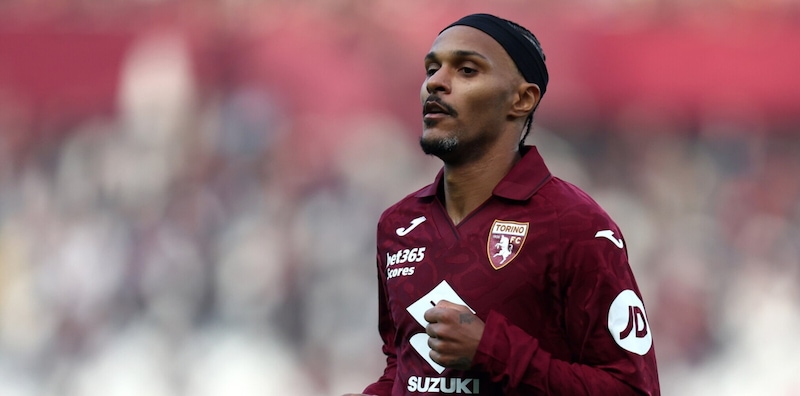 Il nuovo obiettivo di Lazaro: andare oltre il 2026 1 Il nuovo obiettivo di Lazaro: andare oltre il 2026