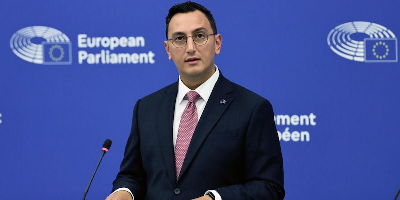 Milan-Como a Perth, l'Ue bastona ancora la Lega: annullatela 1 Milan-Como a Perth, l'Ue bastona ancora la Lega: annullatela