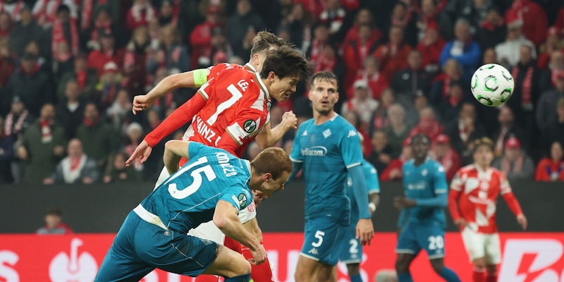 Fiorentina rimontata e battuta al 95’ dal Mainz! Sohm non basta a Galloppa, annullato un gol a Kean 1 Fiorentina rimontata e battuta al 95’ dal Mainz! Sohm non basta a Galloppa, annullato un gol a Kean