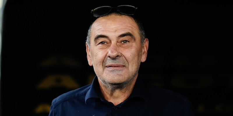 Sarri: &ldquo;La Lazio sta diventando forte mentalmente. Cosa scrivo sul taccuino? Cazz&hellip;&rdquo;