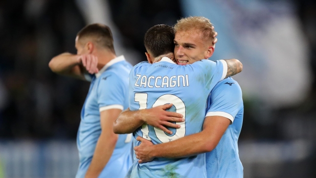 Lazio-Cagliari, le pagelle: Isaksen 7, qualità e velocità. Caprile, qualche insicurezza da 5,5 2 Lazio-Cagliari, le pagelle: Isaksen 7, qualità e velocità. Caprile, qualche insicurezza da 5,5