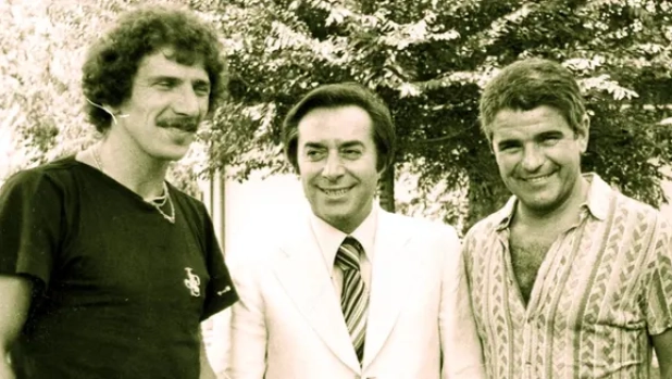 I debiti, una bomba sotto casa, la fuga con la Jaguar: la caduta dell'uomo che mandò il Bologna in B 4 I debiti, una bomba sotto casa, la fuga con la Jaguar: la caduta dell'uomo che mandò il Bologna in B