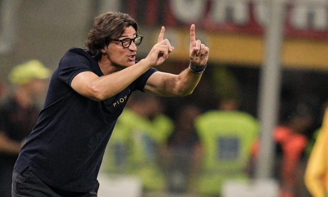 Vanoli nuovo allenatore della Fiorentina, accordo fino a fine stagione 4 Vanoli nuovo allenatore della Fiorentina, accordo fino a fine stagione