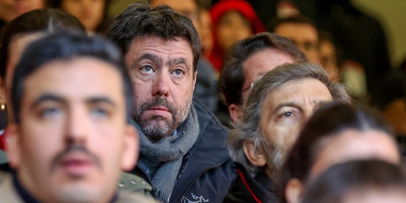 Agnelli, c’è posta per te: così ha accettato l’invito di Allegri per Milan-Verona 1 Agnelli, c’è posta per te: così ha accettato l’invito di Allegri per Milan-Verona