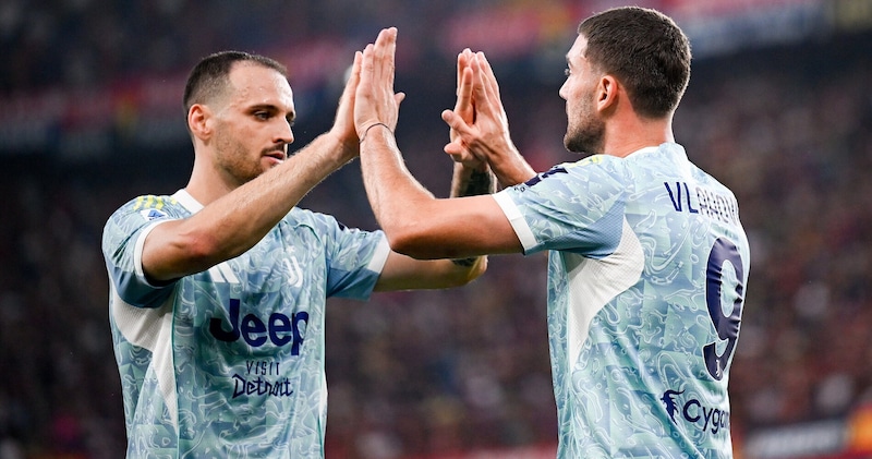 Vlahovic dalla Juve al Barcellona: Milan avvisato! Allegri, Gatti via solo così 1 Vlahovic dalla Juve al Barcellona: Milan avvisato! Allegri, Gatti via solo così