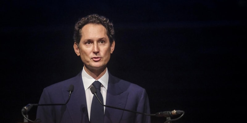 Elkann ringrazia la sua Juve alla cena di Natale: "Squadra sempre pi&ugrave; forte e dopo la vittoria con la Roma..."