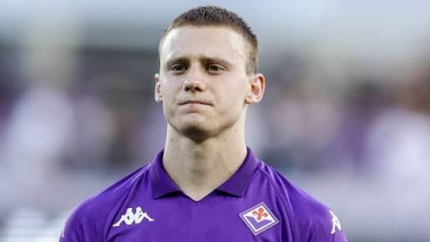 Comuzzo, che botta: 15 punti di sutura dopo lo scontro con Davis