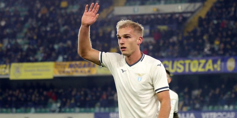 La Lazio lavora ad altre cessioni: c’è il bivio Isaksen 3 La Lazio lavora ad altre cessioni: c’è il bivio Isaksen